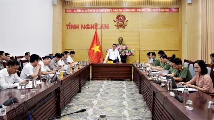 Quang cảnh cuộc họp. (Ảnh: PHAN QUỲNH)