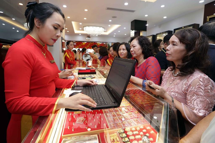 Giá vàng hôm nay (4-8): Nhích tăng chiều mua vào. Ảnh minh họa: TTXVN