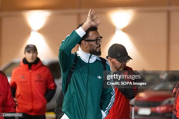 Vozinha chuẩn bị ra mắt Colo-Colo. Ảnh: Getty 