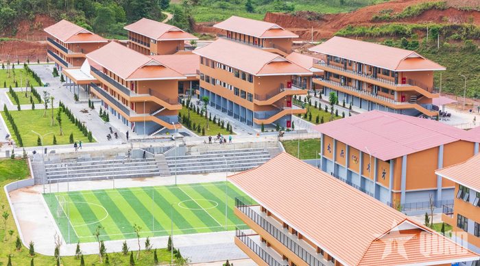 Trường liên cấp Si Pa Phìn (Điện Biên) khánh thành ngày 31-1-2026 là dự án đầu tiên hoàn thành trong chiến dịch xây 248 trường vùng biên, khẳng định cam kết nâng cao dân trí và an sinh xã hội. Ảnh: HÀ KHÁNH 