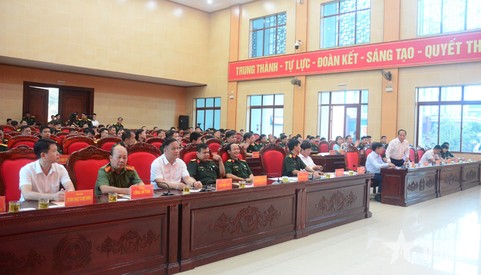 Quang cảnh hội nghị.