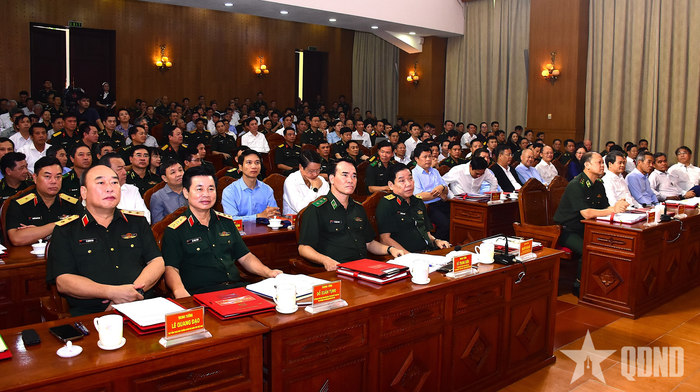 Các đại biểu dự hội nghị.
