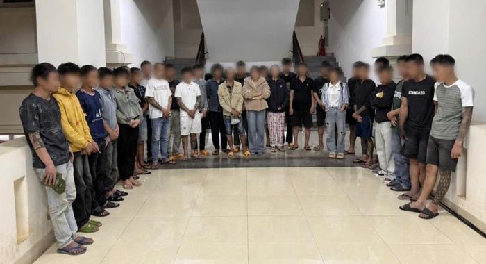 Công an xã Đức Trọng kiểm tra, phát hiện 38 trường hợp dương tính với chất ma túy.