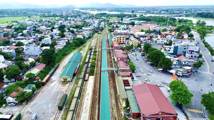 Ga Huế.
