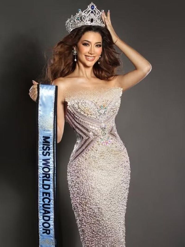 Samantha Quenedit rút khỏi Miss World 2026 theo khuyến nghị của bác sĩ sau hơn một tháng điều trị và hồi phục. Ảnh: Instagram Samantha Quenedit.