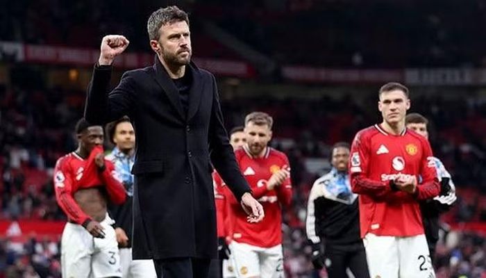 Ở chiều ngược lại, Man United tiếp tục đẩy mạnh kế hoạch tinh gọn lực lượng.