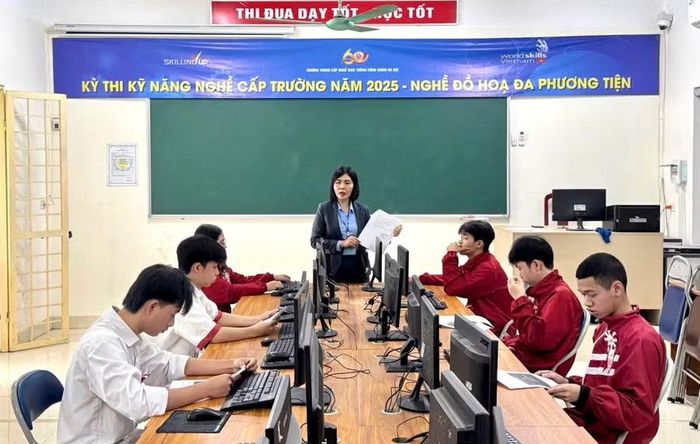 Năm học 2026-2027, giáo dục nghề nghiệp tập trung phát triển trường cao đẳng chất lượng cao, từng bước hình thành các trung tâm quốc gia, trung tâm vùng làm hạt nhân dẫn dắt, lan tỏa trong hệ thống.