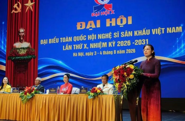 Bà Hà Thị Nga, Phó Chủ tịch - Tổng Thư ký Ủy ban Trung ương Mặt trận Tổ quốc Việt Nam.