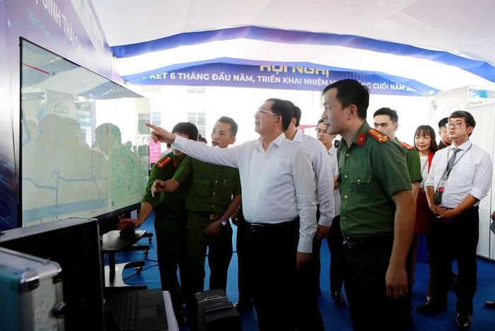 Phó Thủ tướng Hồ Quốc Dũng dự Hội nghị sơ kết 6 tháng đầu năm, triển khai nhiệm vụ 6 tháng cuối năm 2026 thực hiện Nghị quyết 57 tỉnh Phú Thọ