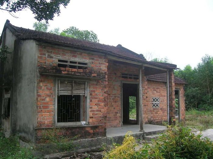 Căn nhà cũ của gia đình chị Trinh 
