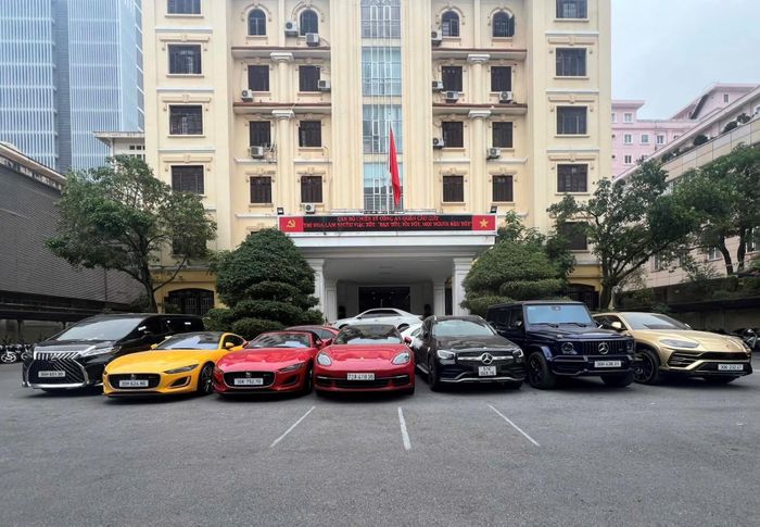 Dàn siêu xe của Phó Đức Nam bị thu giữ cuối năm 2024. Ảnh: Thông tin chính phủ
