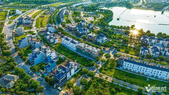 Nghị quyết 21 đặt ra một bài toán khó hơn: Làm thế nào để thị trường ấy phục vụ phát triển, thay vì tiếp tục tạo ra đầu cơ, thất thoát và chi phí ngày càng lớn cho nền kinh tế