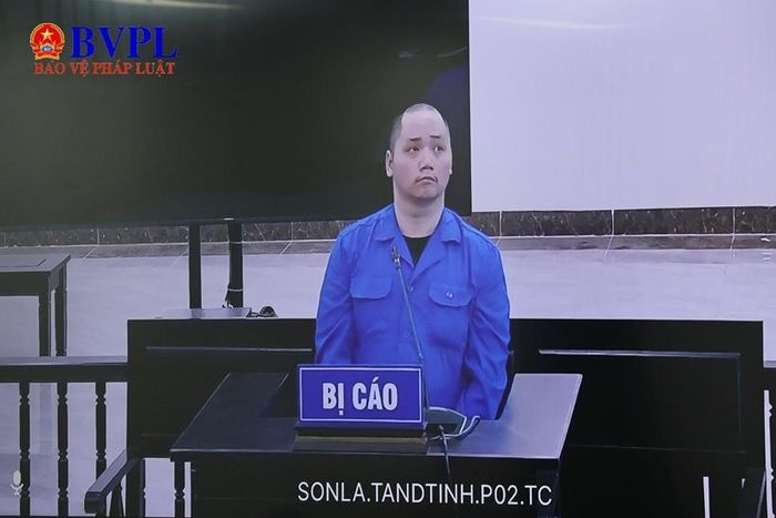  Bị cáo Nguyễn Quang Bằng tại điểm cầu TAND tỉnh Sơn La. (Ảnh chụp qua màn hình)
