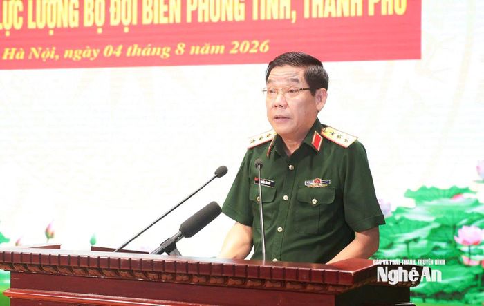 Thượng tướng Nguyễn Văn Gấu - Thứ trưởng Bộ Quốc phòng phát biểu chỉ đạo. Ảnh: Văn Đức