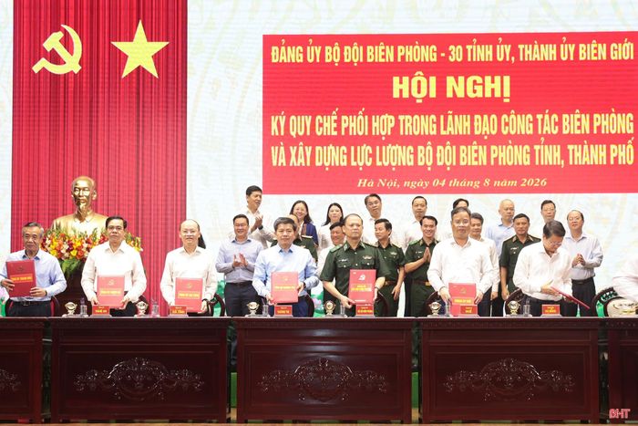 Đảng ủy Bộ đội Biên phòng Việt Nam ký quy chế phối hợp trong lãnh đạo công tác biên phòng và xây dựng lực lượng BĐBP các tỉnh, thành phố.