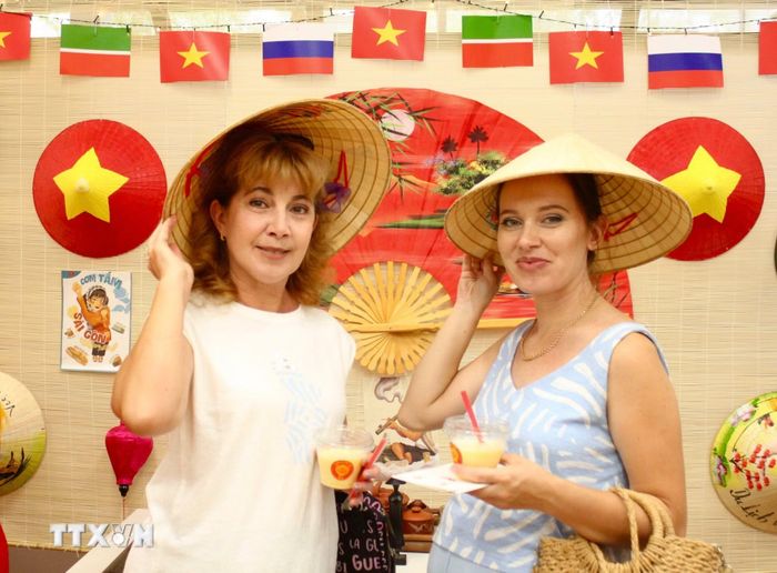 Khách tham dự Ngày Văn hóa Việt Nam tại Cộng hòa Tatarstan, Liên bang Nga năm 2025. (Ảnh: TTXVN phát)