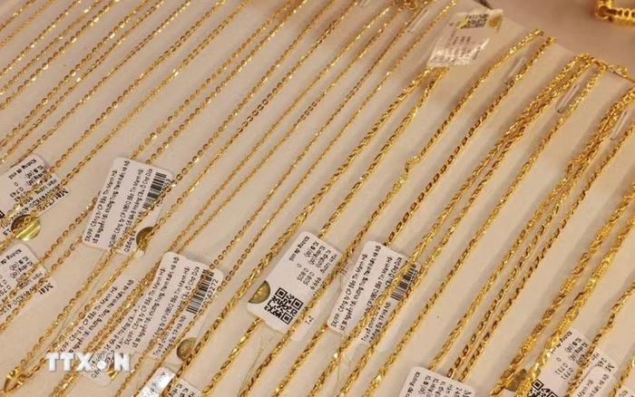 Vàng trang sức bày bán tại Công ty Vàng Bảo Tính Mạnh Hải. (Ảnh: Trần Việt/TTXVN)