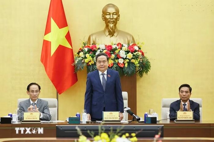 Chủ tịch Quốc hội Trần Thanh Mẫn gặp mặt lãnh đạo Bộ Ngoại giao, các đại sứ, trưởng cơ quan đại diện ngoại giao Việt Nam ở nước ngoài. (Ảnh: Doãn Tấn/TTXVN)