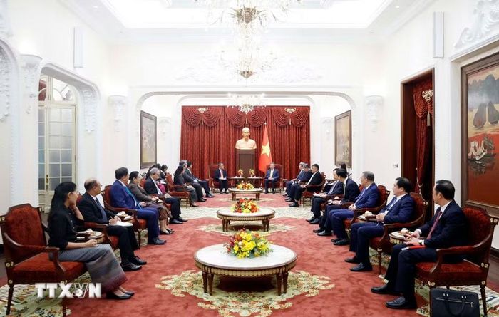 Tổng Bí thư, Chủ tịch nước Tô Lâm tiếp Đại sứ, Đại biện các nước ASEAN tại Hà Nội. (Ảnh: Thống Nhất/TTXVN)