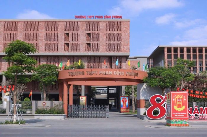 Phương án hợp nhất Trường THPT Phan Đình Phùng và THPT Thành Sen (tỉnh Hà Tĩnh). Ảnh: hatinh.gov.vn