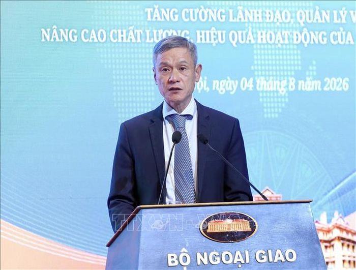 Đại sứ Việt Nam tại Vương quốc Campuchia Nguyễn Minh Vũ phát biểu. Ảnh: An Đăng/TTXVN