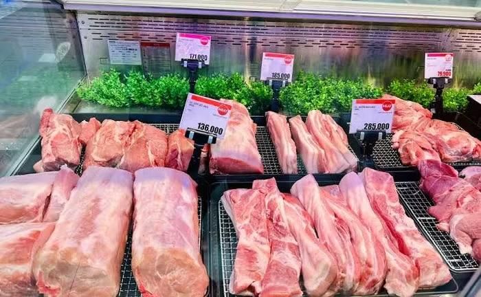 Nhìn chung, giá lợn hơi hôm nay chỉ biến động tại một số tỉnh phía Bắc, còn hai khu vực miền Trung - Tây Nguyên và miền Nam đồng loạt đi ngang