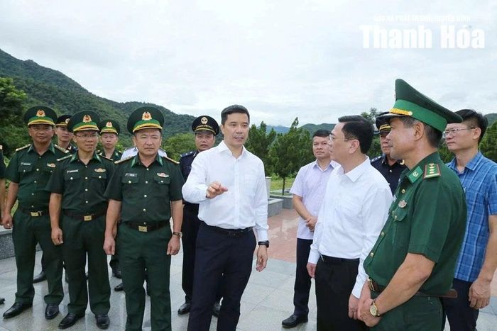Phó Bí thư Thường trực Tỉnh ủy Nguyễn Hồng Phong thăm Cửa khẩu quốc tế Tén Tằn.