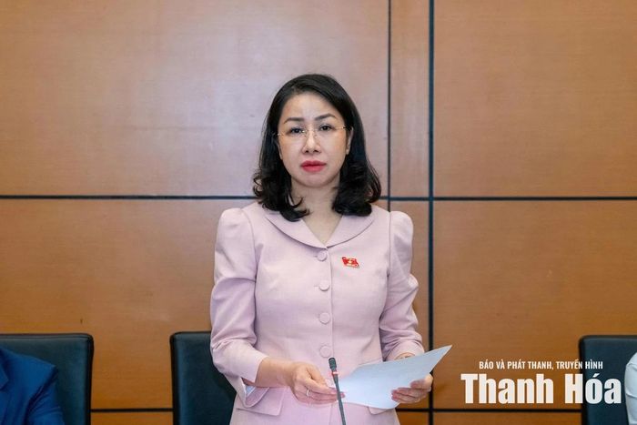Đại biểu Phan Thị Thùy Linh, Đoàn ĐBQH tỉnh Thanh Hóa.