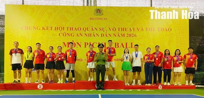 Đoàn thi Pickleball Công an tỉnh Thanh Hóa giành huy chương Vàng các nội dung đơn nam lứa tuổi 18 - 35 và đôi nam nữ lứa tuổi 18 - 35