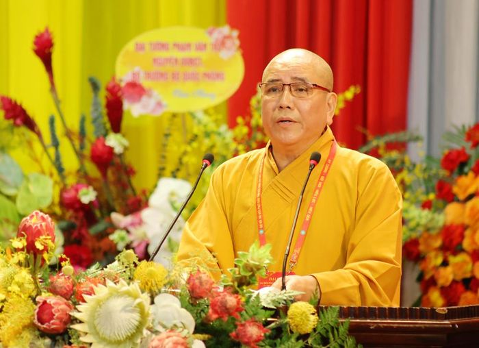 Hòa thượng Thích Thanh Phụng phát biểu khai mạc Đại hội. 