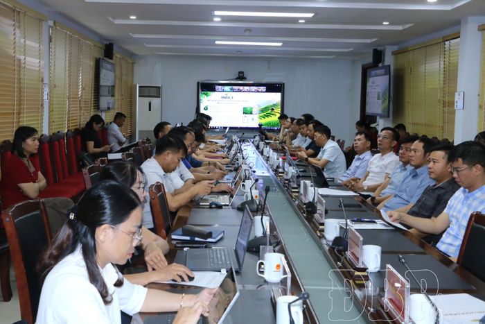 Các đại biểu dự hội nghị tại điểm cầu tỉnh.