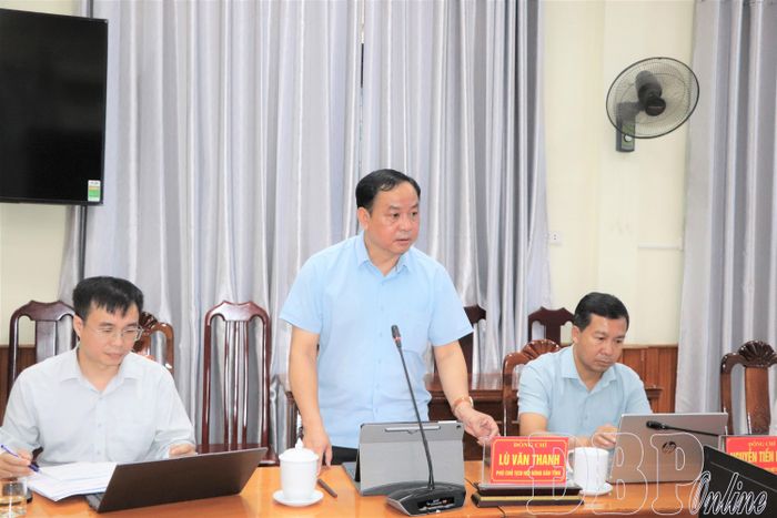 Đại diện lãnh đạo Hội Nông dân tỉnh phát biểu tại hội nghị.