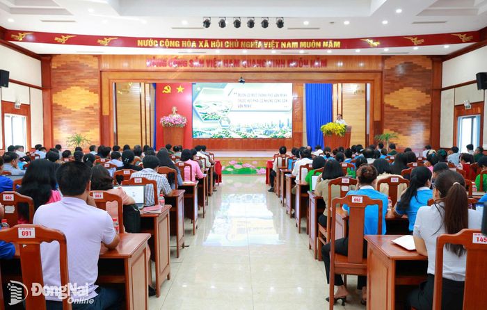 Các đại biểu tham dự hội nghị. Ảnh: Thành Nguyện
