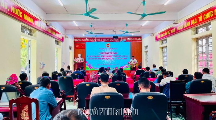 Quang cảnh chương trình.