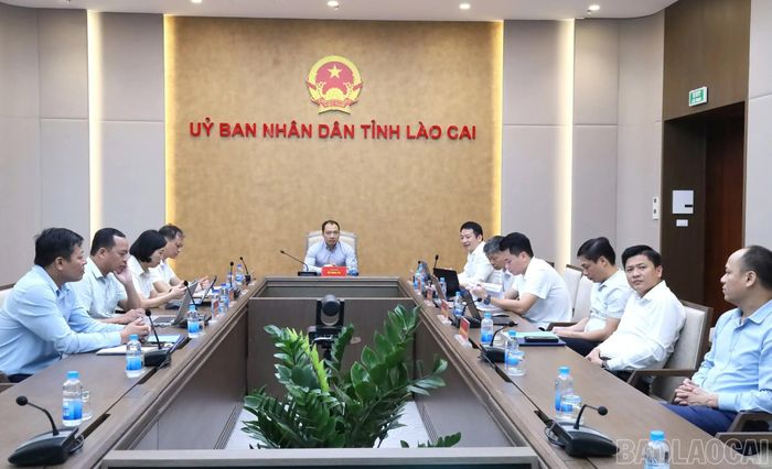 Quang cảnh phiên họp tại điểm cầu Lào Cai.
