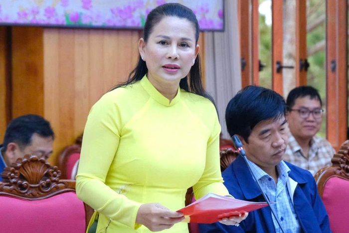 Tỉnh ủy viên, Giám đốc Sở Dân tộc và Tôn giáo Nguyễn Thị Thu Hường