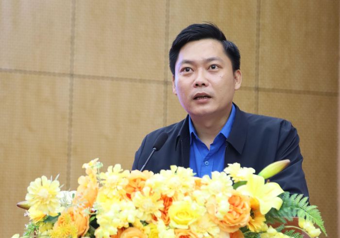 Anh Trần Việt Anh, Phó Bí thư Tỉnh đoàn Lâm Đồng phát biểu khai mạc tại hội nghị