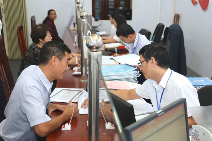 Công tác giải quyết thủ tục hành chính cho người dân và doanh nghiệp tại Lâm Đồng được các xã, phường tăng cường