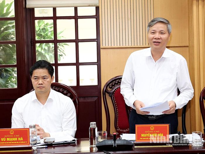 Đồng chí Nguyễn Đức Hòa, Phó Giám đốc Bảo hiểm xã hội Việt Nam phát biểu tại buổi làm việc.