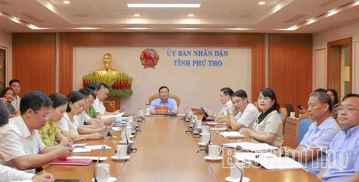 Các đại biểu dự hội nghị tại điểm cầu tỉnh Phú Thọ.