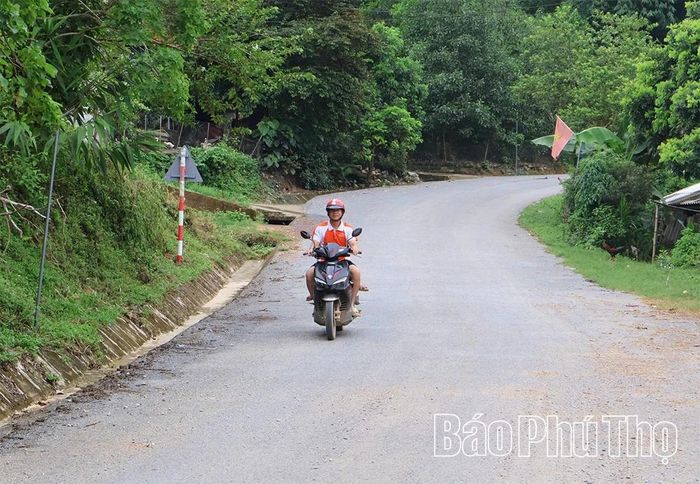 Sau khi được sửa chữa, chất lượng mặt đường được cải thiện.