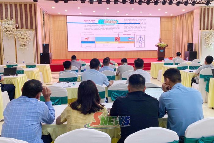 Tập huấn triển khai xây dựng vùng an toàn dịch bệnh cấp xã đối với bệnh dại động vật trên địa bàn tỉnh năm 2026.