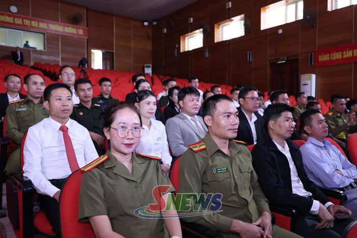 Các học viên khóa K16 và K17 hoàn thành khóa học.