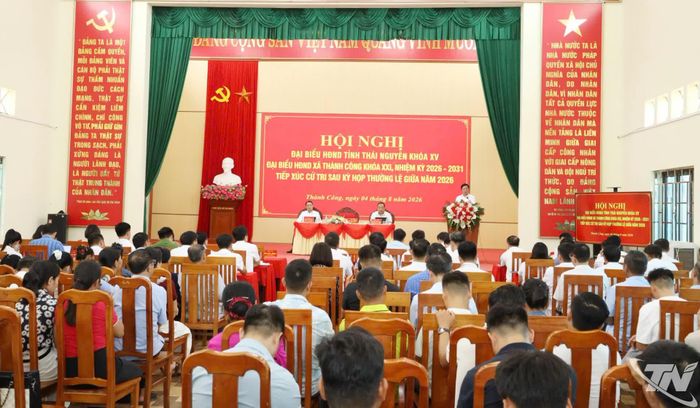 Quang cảnh buổi tiếp xúc.