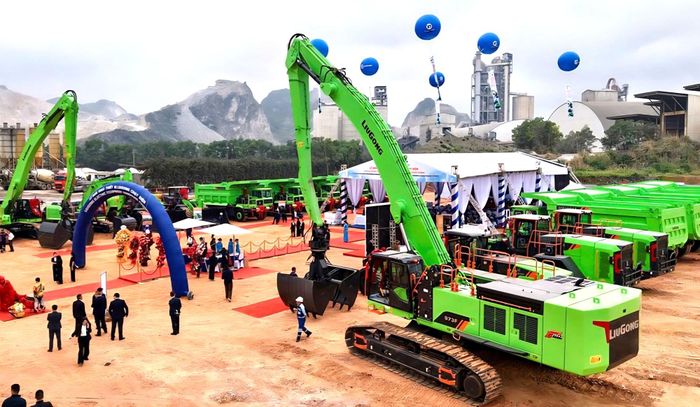 Thiết bị, xe máy công trình chạy điện 100% đầu tiên tại Việt Nam với tổng giá trị hơn 120 triệu USD, phục vụ nhiều dự án công nghiệp và hạ tầng.