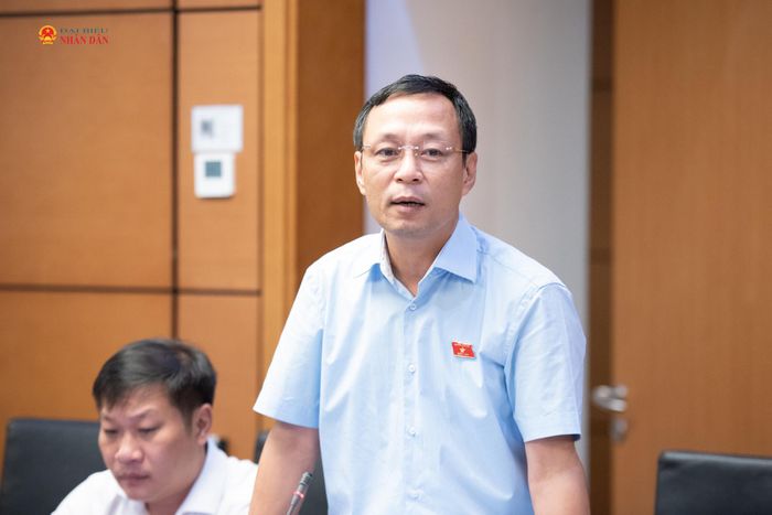 ĐBQH Hoàng Nam Hải (Quảng Trị) phát biểu