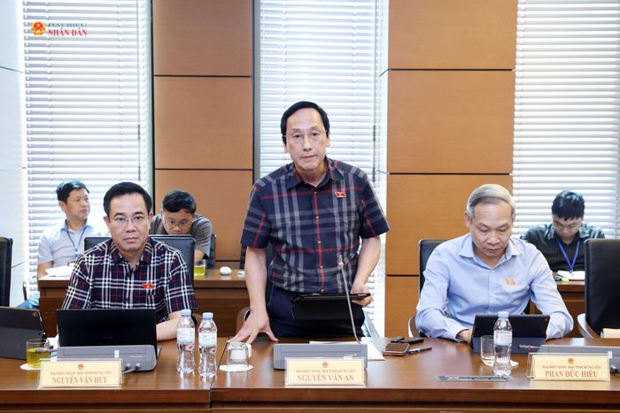 ĐBQH Nguyễn Văn An (Hưng Yên) phát biểu