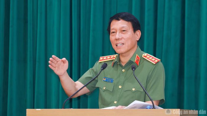 Bộ trưởng Lương Tam Quang biểu dương Công an các đơn vị, địa phương.