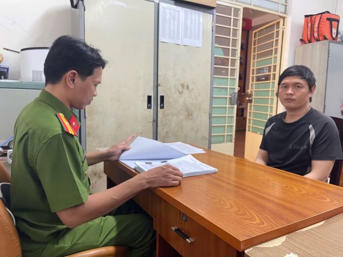 Phạm Quốc Dũng tại Cơ quan Công an.