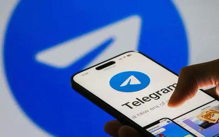 Telegram bị gỡ khỏi App Store trong thời gian ngắn do vi phạm quy định về nội dung. Nguồn: Reuters.